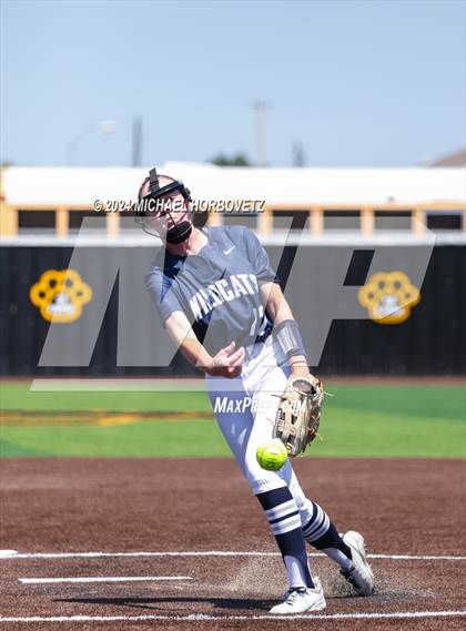 Thumbnail 1 in Forney vs. Walnut Grove (UIL 5A Softball Regional Semi-Final) photogallery.
