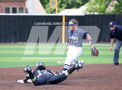Thumbnail 1 in Forney vs. Walnut Grove (UIL 5A Softball Regional Semi-Final) photogallery.