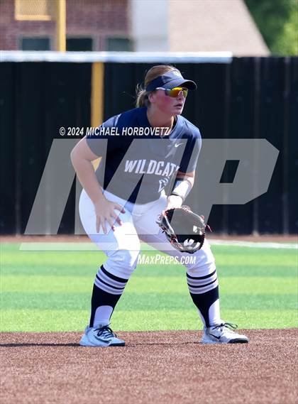 Thumbnail 1 in Forney vs. Walnut Grove (UIL 5A Softball Regional Semi-Final) photogallery.
