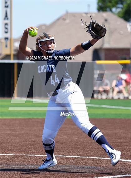 Thumbnail 2 in Forney vs. Walnut Grove (UIL 5A Softball Regional Semi-Final) photogallery.
