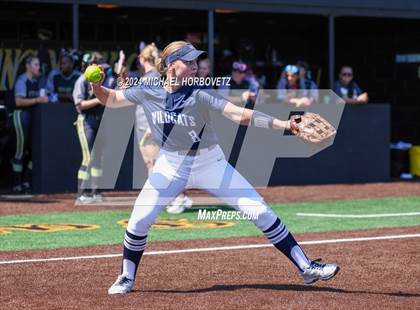 Thumbnail 1 in Forney vs. Walnut Grove (UIL 5A Softball Regional Semi-Final) photogallery.