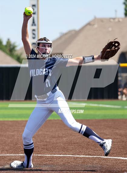 Thumbnail 1 in Forney vs. Walnut Grove (UIL 5A Softball Regional Semi-Final) photogallery.