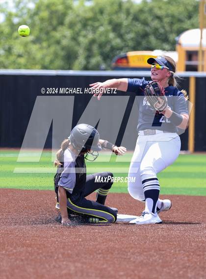 Thumbnail 2 in Forney vs. Walnut Grove (UIL 5A Softball Regional Semi-Final) photogallery.