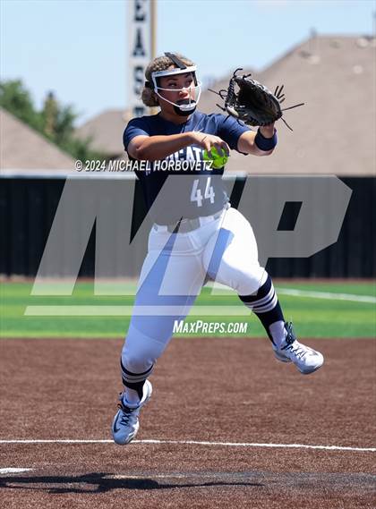 Thumbnail 1 in Forney vs. Walnut Grove (UIL 5A Softball Regional Semi-Final) photogallery.