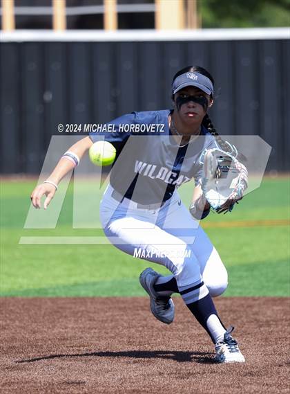Thumbnail 1 in Forney vs. Walnut Grove (UIL 5A Softball Regional Semi-Final) photogallery.