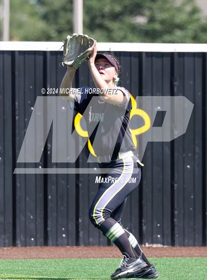 Thumbnail 1 in Forney vs. Walnut Grove (UIL 5A Softball Regional Semi-Final) photogallery.