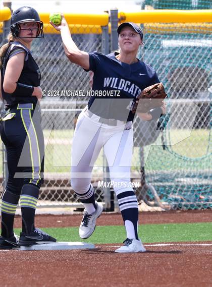 Thumbnail 1 in Forney vs. Walnut Grove (UIL 5A Softball Regional Semi-Final) photogallery.