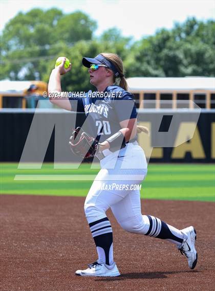 Thumbnail 1 in Forney vs. Walnut Grove (UIL 5A Softball Regional Semi-Final) photogallery.