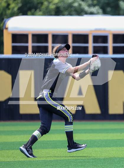 Thumbnail 1 in Forney vs. Walnut Grove (UIL 5A Softball Regional Semi-Final) photogallery.