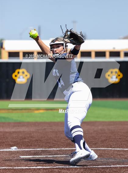 Thumbnail 2 in Forney vs. Walnut Grove (UIL 5A Softball Regional Semi-Final) photogallery.