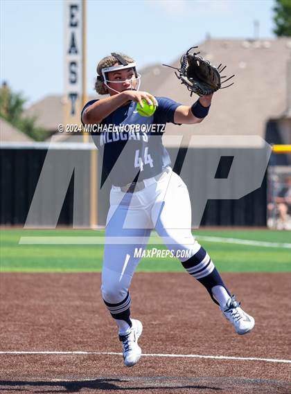 Thumbnail 1 in Forney vs. Walnut Grove (UIL 5A Softball Regional Semi-Final) photogallery.
