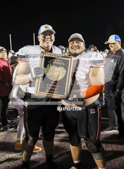 Thumbnail 2 in Selma @ Washington Union (CIF CS D4 Final) photogallery.