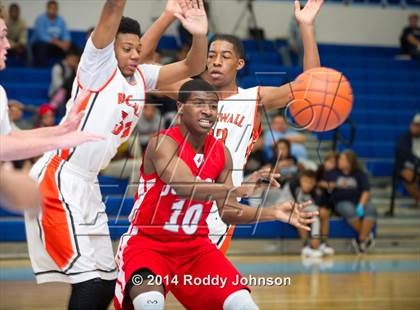 Thumbnail 3 in Judson vs. Rockwall (McDonald's Texas Invitational) photogallery.