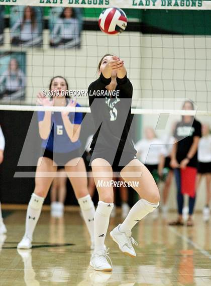 Thumbnail 1 in Byron Nelson vs Carroll photogallery.