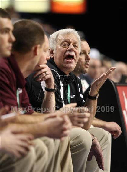 Thumbnail 1 in Holmes vs Elliot Co. (Sweet 16 Semifinal) photogallery.