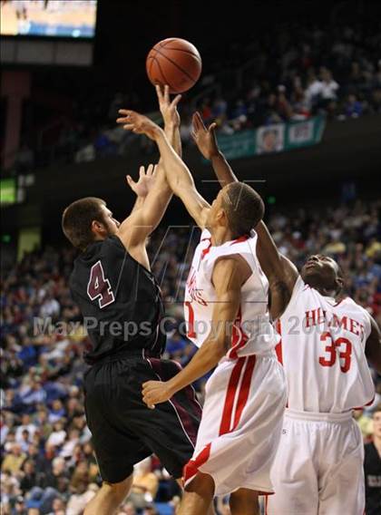 Thumbnail 3 in Holmes vs Elliot Co. (Sweet 16 Semifinal) photogallery.