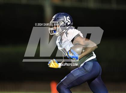 Thumbnail 3 in La Salle @ Harvard-Westlake  photogallery.