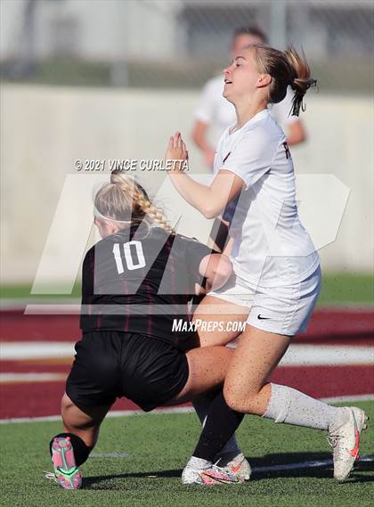 Thumbnail 2 in Rouse @ Dripping Springs (UIL 5A Bi-District Playoff) photogallery.