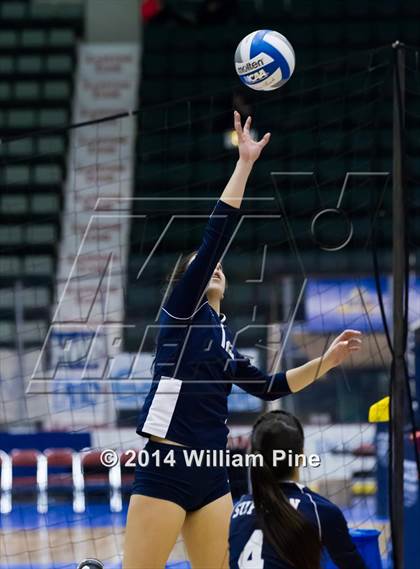 Thumbnail 2 in Suffern vs. Penfield (NYSPHSAA Class AA Final) photogallery.
