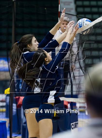 Thumbnail 3 in Suffern vs. Penfield (NYSPHSAA Class AA Final) photogallery.