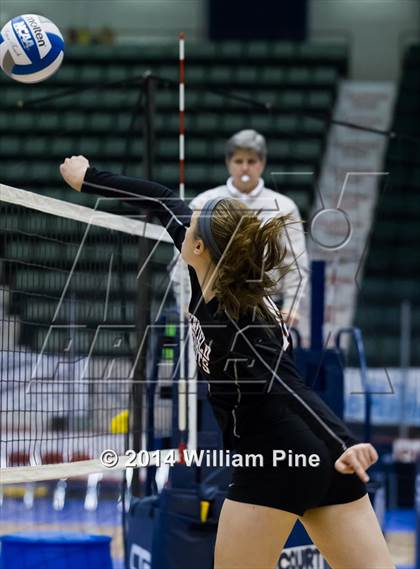 Thumbnail 1 in Suffern vs. Penfield (NYSPHSAA Class AA Final) photogallery.