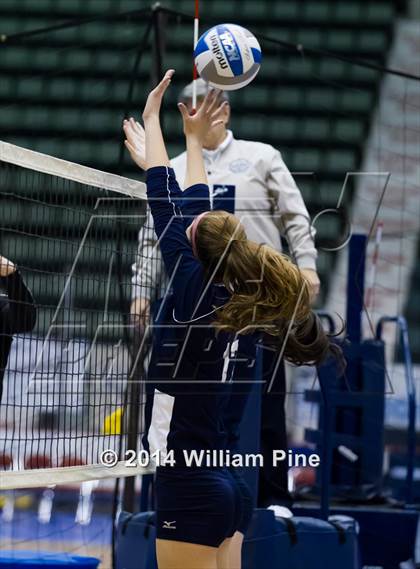Thumbnail 3 in Suffern vs. Penfield (NYSPHSAA Class AA Final) photogallery.