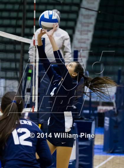 Thumbnail 2 in Suffern vs. Penfield (NYSPHSAA Class AA Final) photogallery.