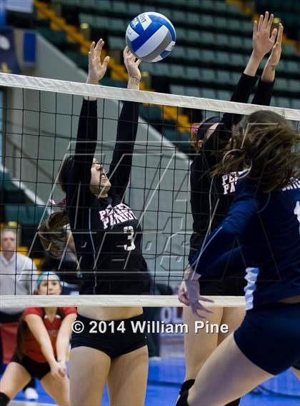 Thumbnail 2 in Suffern vs. Penfield (NYSPHSAA Class AA Final) photogallery.