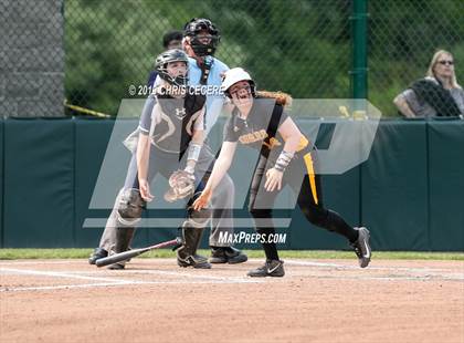 Thumbnail 2 in Sutherland vs. Honeoye Falls-Lima (Section 5 Class A1 Final) photogallery.