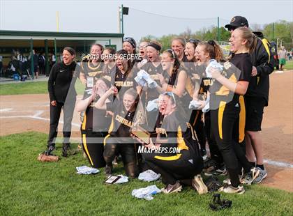 Thumbnail 2 in Sutherland vs. Honeoye Falls-Lima (Section 5 Class A1 Final) photogallery.