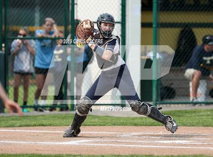 Thumbnail 1 in Sutherland vs. Honeoye Falls-Lima (Section 5 Class A1 Final) photogallery.