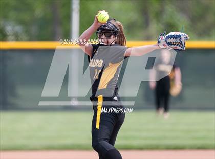 Thumbnail 1 in Sutherland vs. Honeoye Falls-Lima (Section 5 Class A1 Final) photogallery.