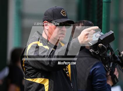Thumbnail 2 in Sutherland vs. Honeoye Falls-Lima (Section 5 Class A1 Final) photogallery.