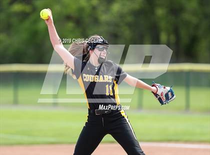 Thumbnail 1 in Sutherland vs. Honeoye Falls-Lima (Section 5 Class A1 Final) photogallery.