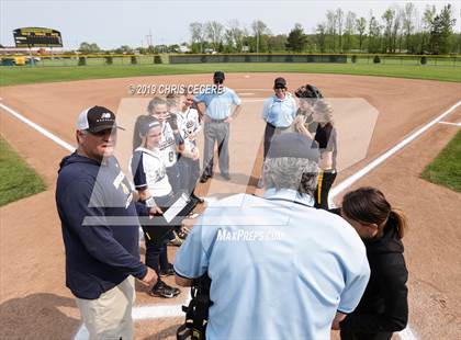 Thumbnail 3 in Sutherland vs. Honeoye Falls-Lima (Section 5 Class A1 Final) photogallery.