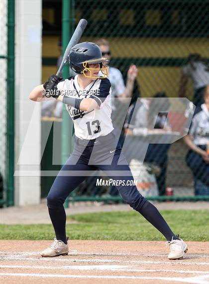Thumbnail 2 in Sutherland vs. Honeoye Falls-Lima (Section 5 Class A1 Final) photogallery.