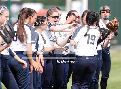 Thumbnail 2 in Sutherland vs. Honeoye Falls-Lima (Section 5 Class A1 Final) photogallery.