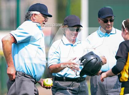 Thumbnail 1 in Sutherland vs. Honeoye Falls-Lima (Section 5 Class A1 Final) photogallery.