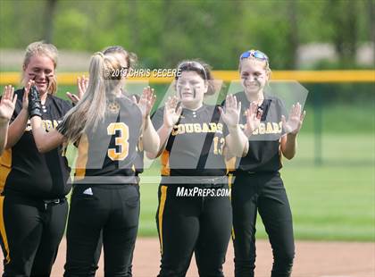 Thumbnail 2 in Sutherland vs. Honeoye Falls-Lima (Section 5 Class A1 Final) photogallery.