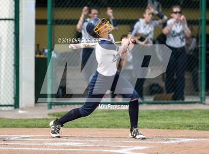 Thumbnail 3 in Sutherland vs. Honeoye Falls-Lima (Section 5 Class A1 Final) photogallery.