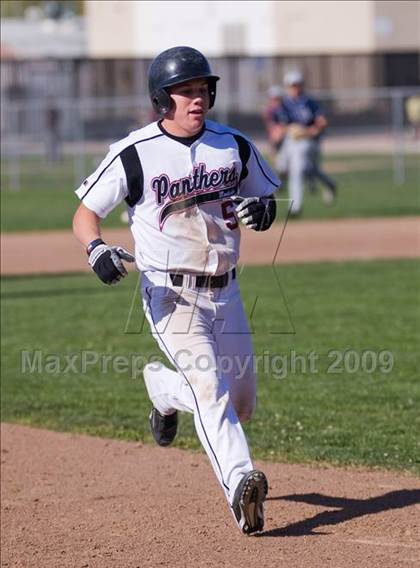 Thumbnail 3 in Downey @ Modesto photogallery.