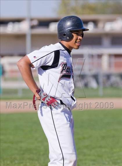 Thumbnail 2 in Downey @ Modesto photogallery.