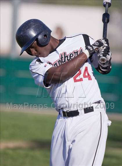 Thumbnail 3 in Downey @ Modesto photogallery.