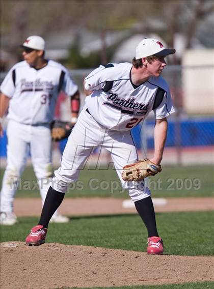 Thumbnail 3 in Downey @ Modesto photogallery.