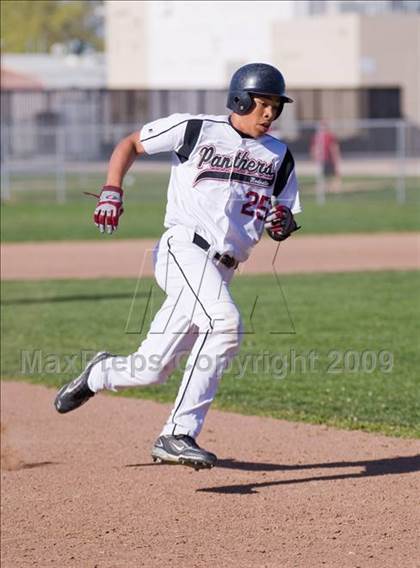 Thumbnail 3 in Downey @ Modesto photogallery.