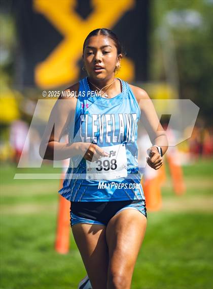 Thumbnail 3 in St. Pius Super Cinco Meet photogallery.