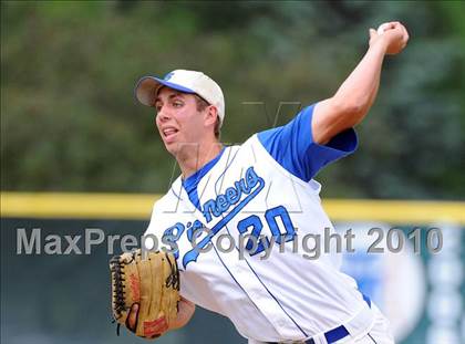 Thumbnail 1 in East Pennsboro vs Lampeter-Strasburg (D3 AAA Playoffs) photogallery.