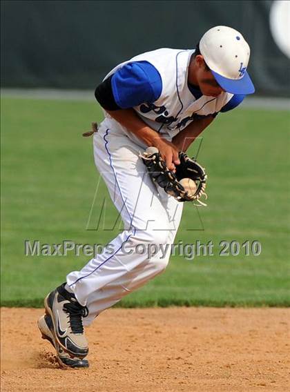 Thumbnail 1 in East Pennsboro vs Lampeter-Strasburg (D3 AAA Playoffs) photogallery.