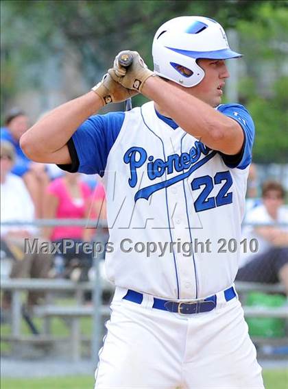 Thumbnail 3 in East Pennsboro vs Lampeter-Strasburg (D3 AAA Playoffs) photogallery.
