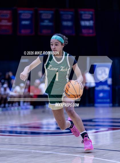Thumbnail 2 in Kenwood vs. Lane Tech photogallery.